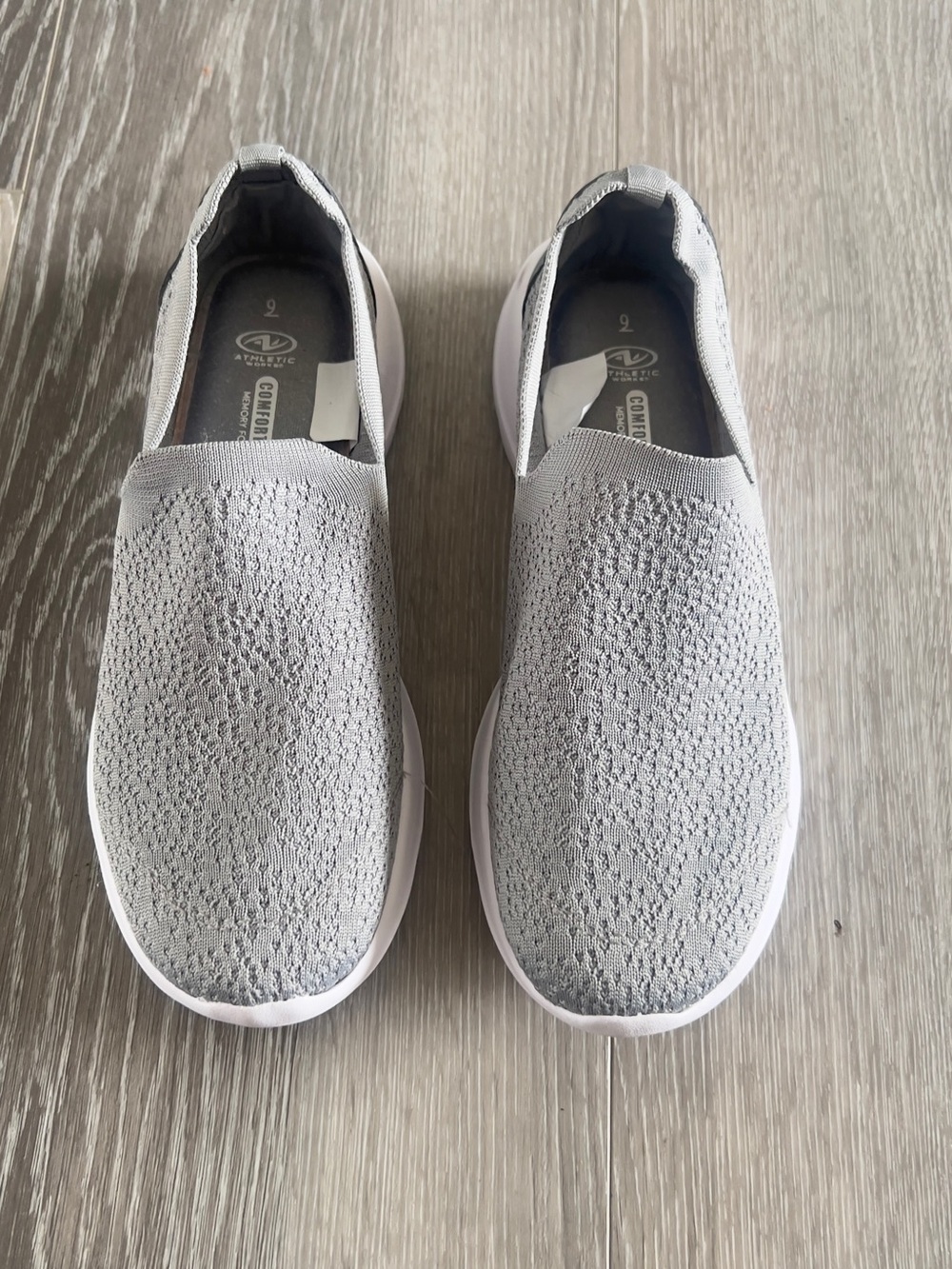 Women's Light Gray Slip-On Knit Sneakers - Breathable Casual Comfort